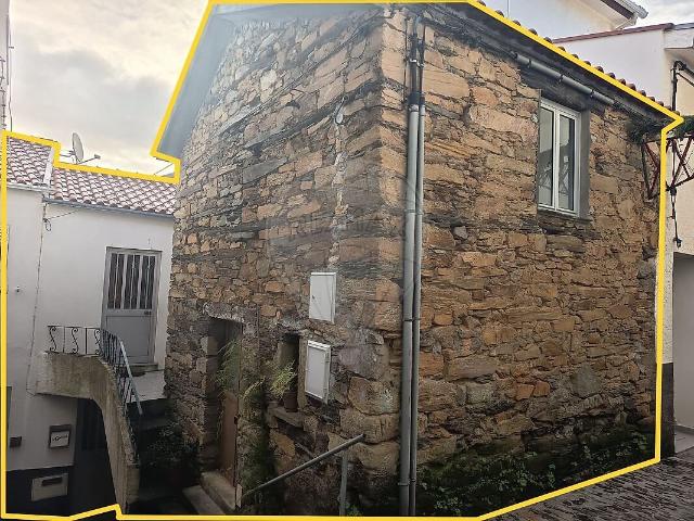 Moradia T5 à venda em Vide e Cabeça, Seia RE/MAX Portugal