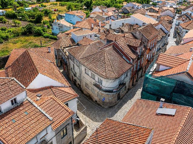Moradia T5 à venda em Vila Nova de Tazem, Gouveia RE/MAX Portugal