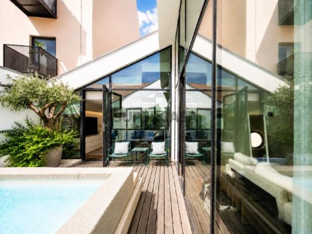 Moradia T5 c/ piscina | Belém