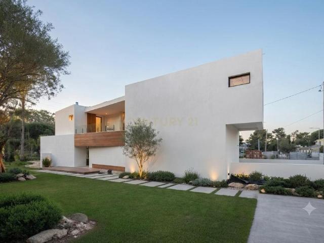 Moradia T5 Cascais | Arquitetura de Vanguarda, Conforto Ab. 263m² Alcabideche