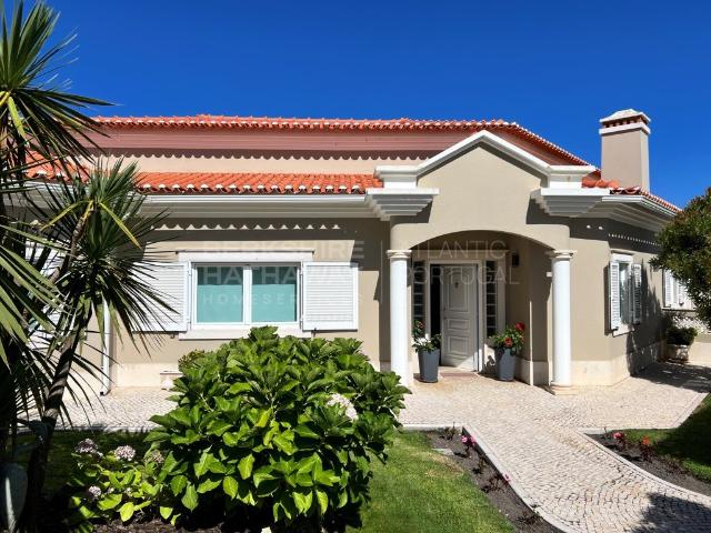 Moradia T5 com vista de mar, piscina e espaços de lazer, Pra. 233m² Amoreira