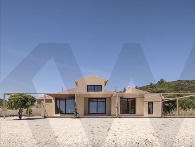 Moradia T5 com Vista Mar na Serra da Arrábida | Sesimbra 212m² Castelo Sesimbra