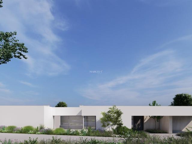 Moradia T5 Com Piscina Na Meia Praia, Lagos 460m² Lagos