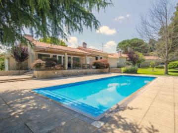 Moradia T5 com piscina e ténis Vilar do Pinheiro