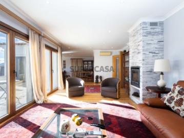 Arruda dos Vinhos, Concelho de Arruda dos Vinhos, Distrito de Lisboa