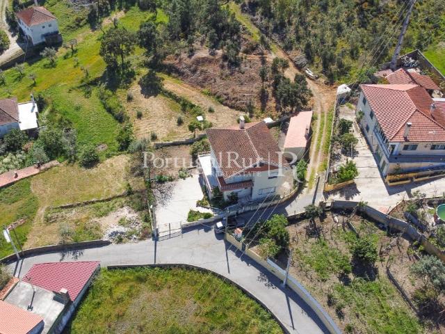 Moradia T5 com quintal e garagem proximo de Proença a Nova 90m² Proença a Nova e Peral