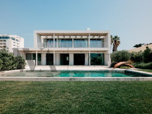 MORADIA T5 DE LUXO COM PISCINA, JARDIM E GARAGEM, CARCAVELOS, CASCAIS