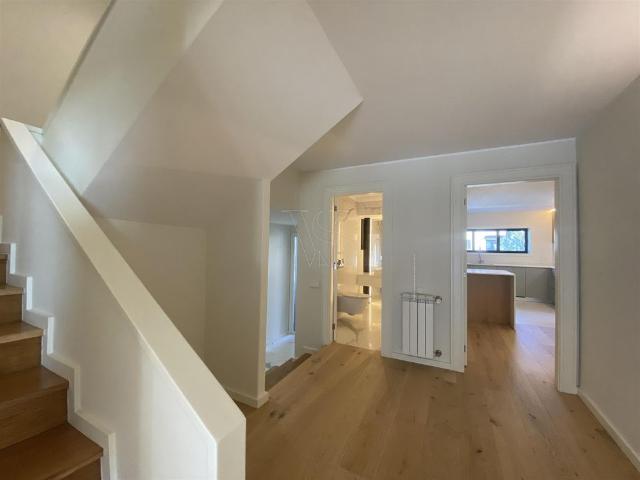 Moradia T5 de Luxo com Piscina na Zona Mais Exclusiva do Porto Cristo Rei