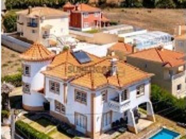 Moradia T5 em Mafra