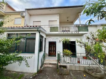 Moradia T5 em Alândega da Fé