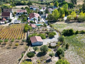 Casa à venda em Calhandriz - Piscina