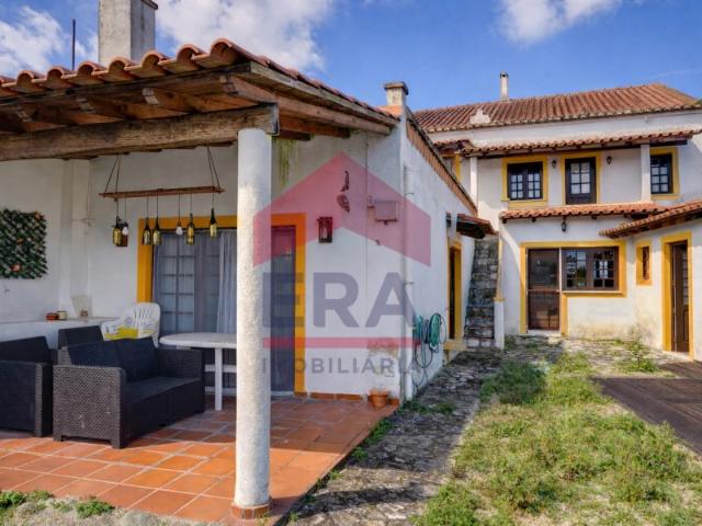 Moradia T5 em Amoreira, Óbidos