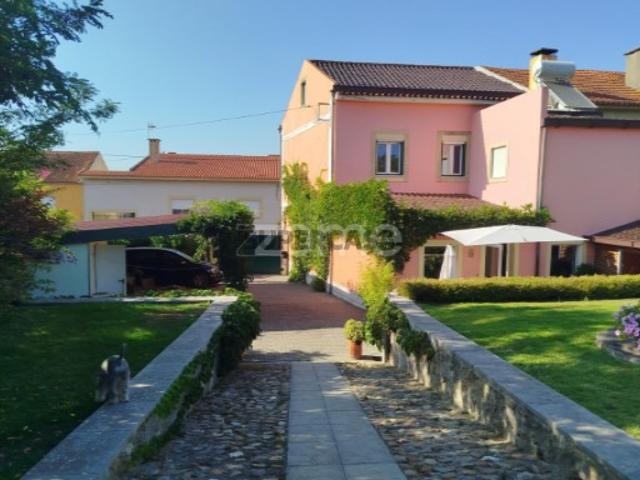 Moradia T5 em Bencanta, Coimbra