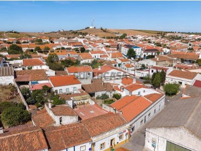 Moradia T5 em Ervidel