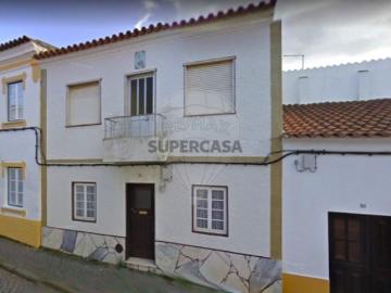 Casa à venda em Fronteira - Garagem, Quintal