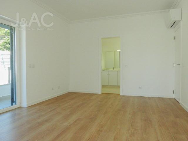 Moradia T5 em Lisboa
