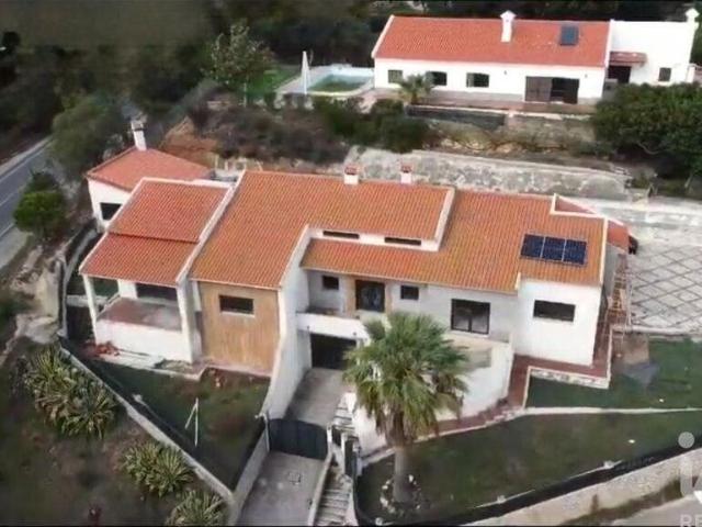 Moradia isolada T5 em Palmela de 351,35 m² 351m² Palmela