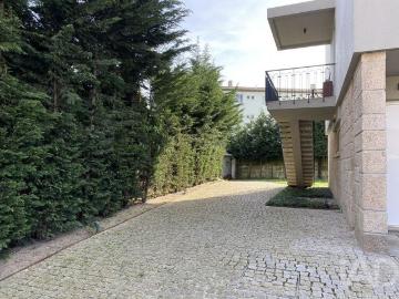 Moradia T5 em Porto