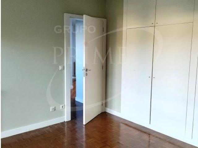 Moradia T5 em Porto