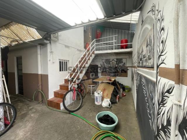 Moradia T5 em Rio Meão