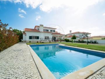Moradia T5 em São João Baptista e Santa Maria dos Olivais