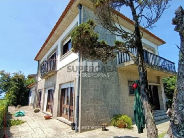Moradia T5 em Santa Maria Maior e Monserrate e Meadela