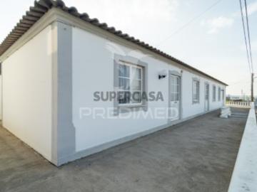 Moradia T5 em Cabo da Praia