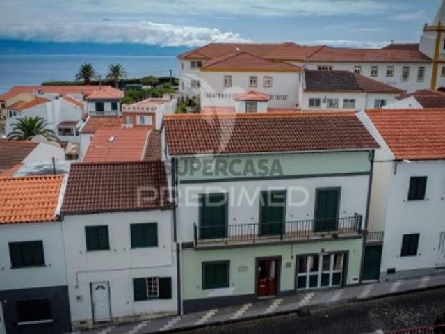 Moradia T5 em Velas São Jorge