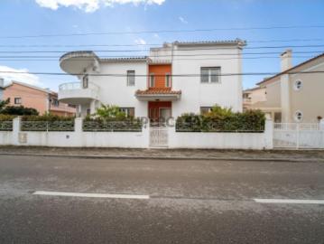 Moradia T5 Foros de Amora, Quinta da Charnequinha