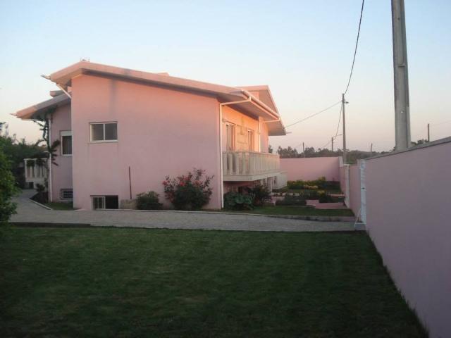 Moradia T5 Guilhabreu