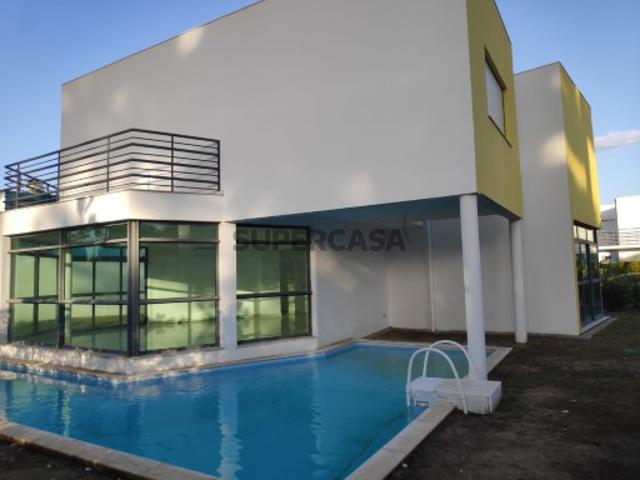 Moradia T5 isolada com piscina privada Palmela Village Resort Palmela Quinta do Anjo Venda