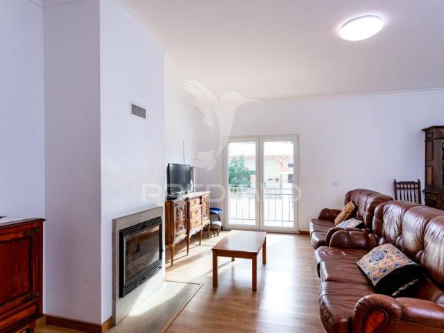 Moradia t5 isolada p/arrendar