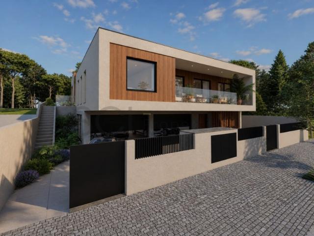 Moradia T5 Luxo em Belverde | 777 m2 lote | Cave 4 carros