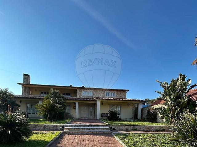 Moradia T5 para arrendar em Abrã, Santarém RE/MAX Portugal