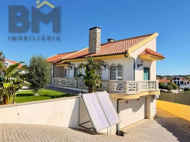 Moradia T5 para venda em Castelo Branco!