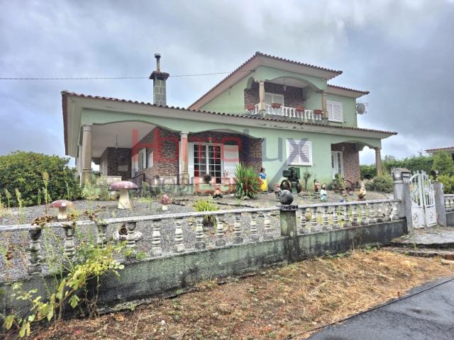 Moradia T5 para venda em Granja, Castro Daire