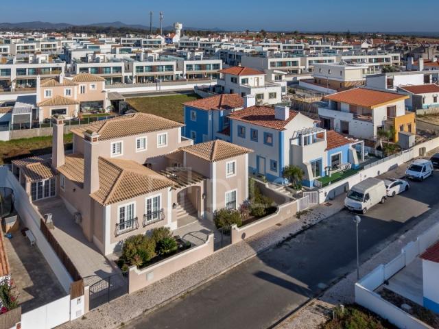 Moradia T5 Porto Covo