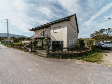Moradia T5 / Seia, Santa Comba
