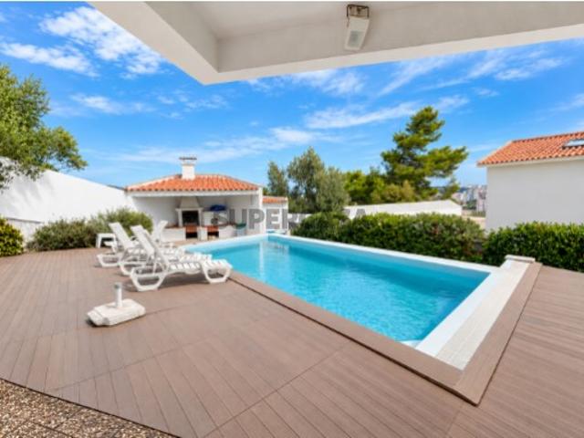 MORADIA T5 SETÚBAL