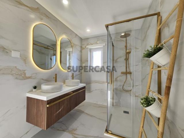 Moradia T5 Totalmente Remodelada a 10 minutos da Ericeira Luxo, Conforto e Tecnologia