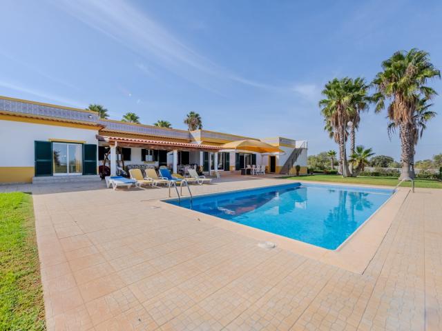 Moradia T5 Venda em Guia,Albufeira 150m² Guia