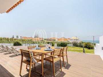 Moradia T5 vista frontal mar, Azenhas do Mar em Colares