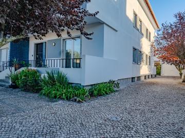 Moradia T5 + 1 | Évora 237m² Malagueira e Horta das Figueiras