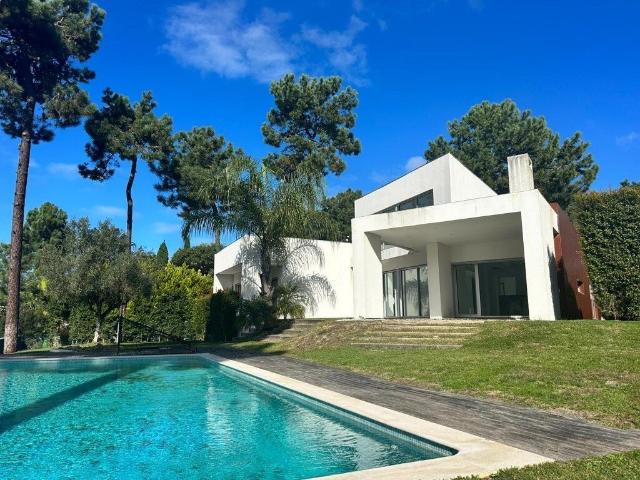 Moradia T6 Na Herdade Da Aroeira 251m² Charneca De Caparica