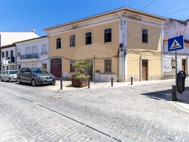 Moradia T6 à venda em Cantanhede e Pocariça, Cantanhede RE/MAX Portugal