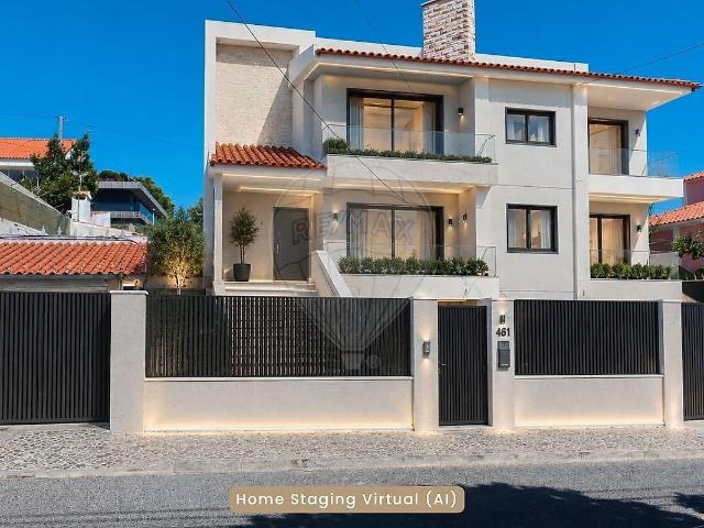 Moradia T6 à venda em Alcabideche, Cascais RE/MAX Portugal