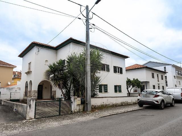 Moradia T6 à venda em Alcobaça