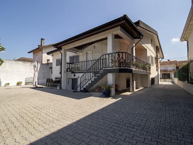 Moradia T6 à venda em Lousã e Vilarinho, Lousã RE/MAX Portugal