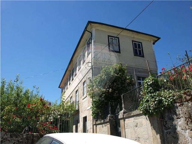 Moradia T6 à venda em São Cosmado, Armamar RE/MAX Portugal