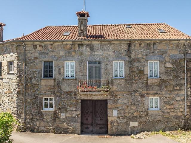 Moradia T6 à venda em Sobreposta, Braga RE/MAX Portugal